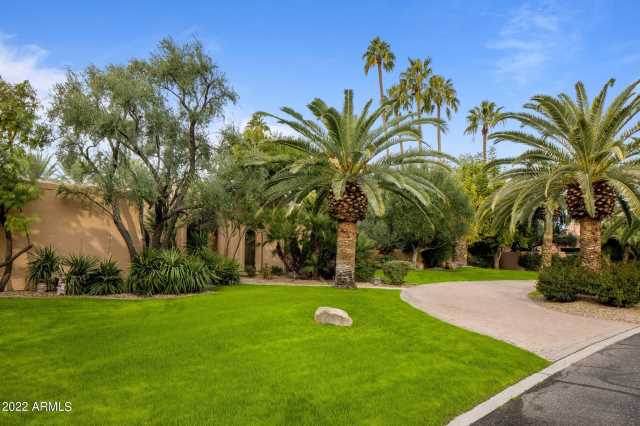 Photo of 8612 N 66th Place, Paradise Valley, AZ 85253