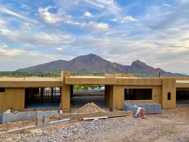 Photo of 7070 N 59TH Place, Paradise Valley, AZ 85253