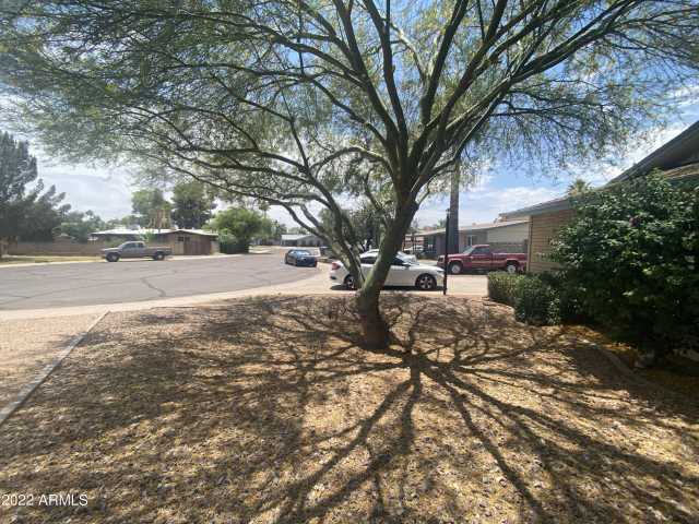 Photo of 3106 S TAYLOR Drive, Tempe, AZ 85282